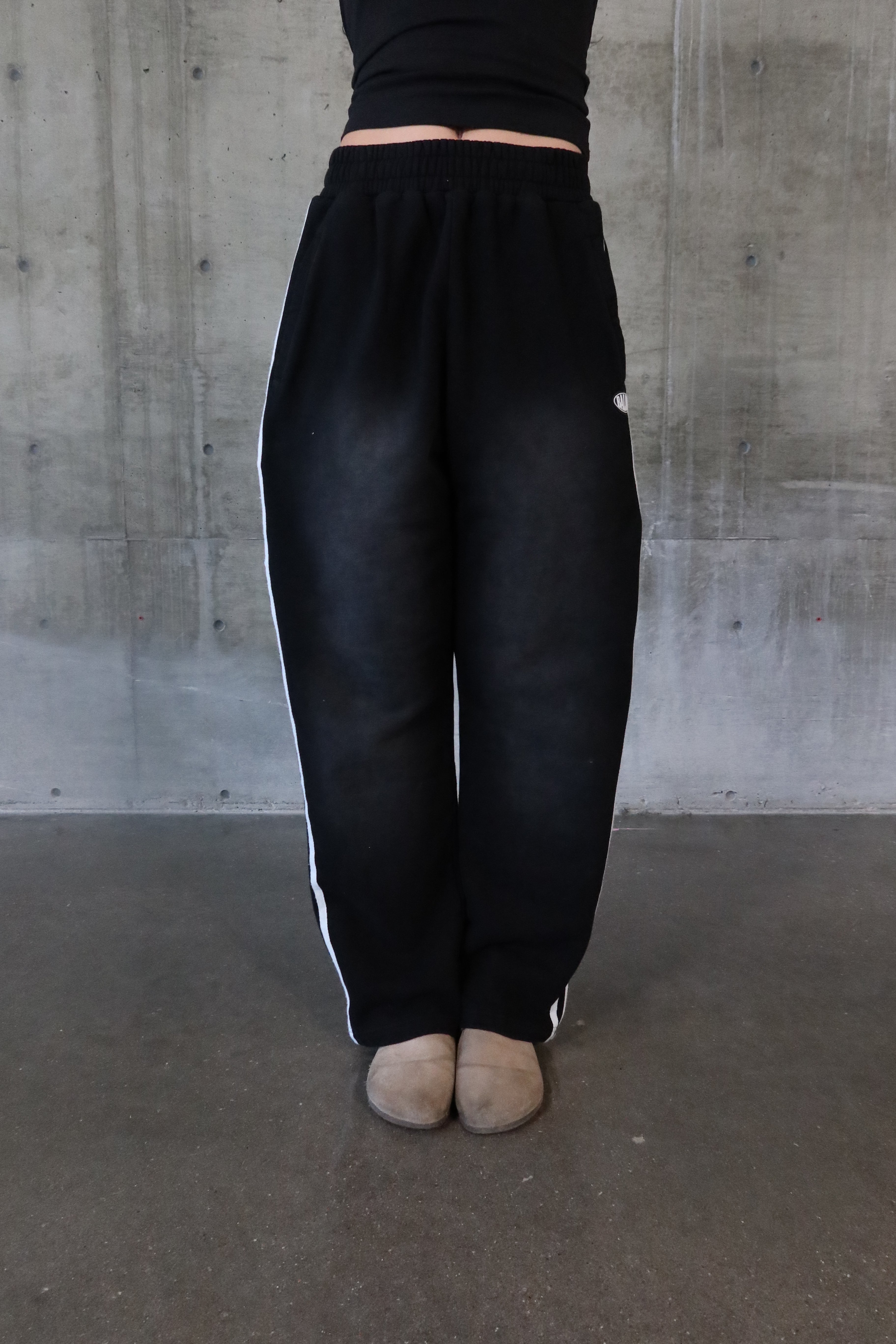 Baggy sweatpants